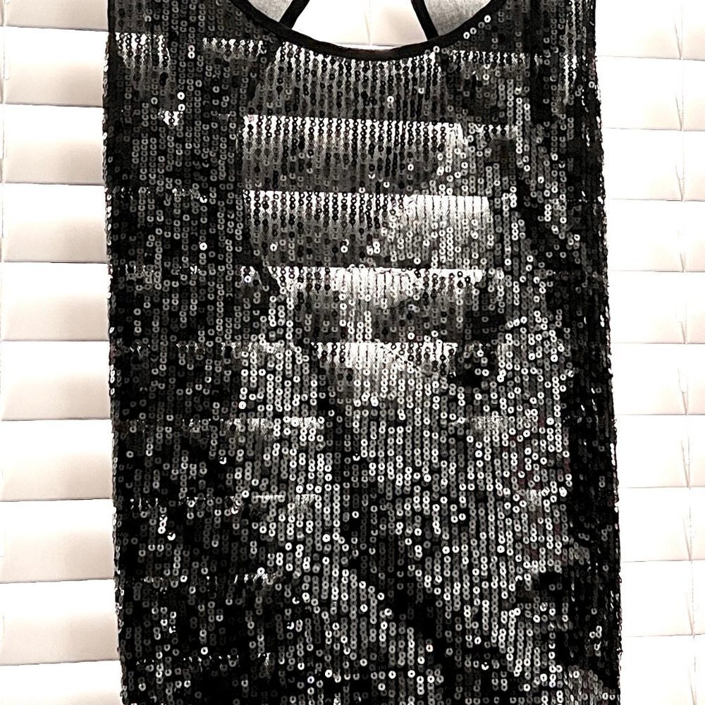 🔥What's Hot!!🔥Super Cute Vintage Sequin Tie back Top! 😻🤩